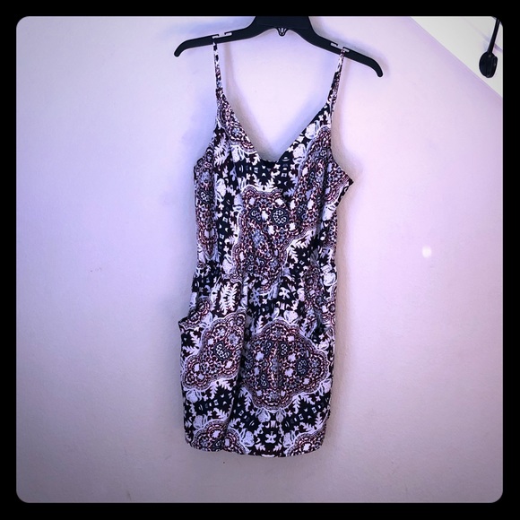 Romper! - Picture 3 of 3